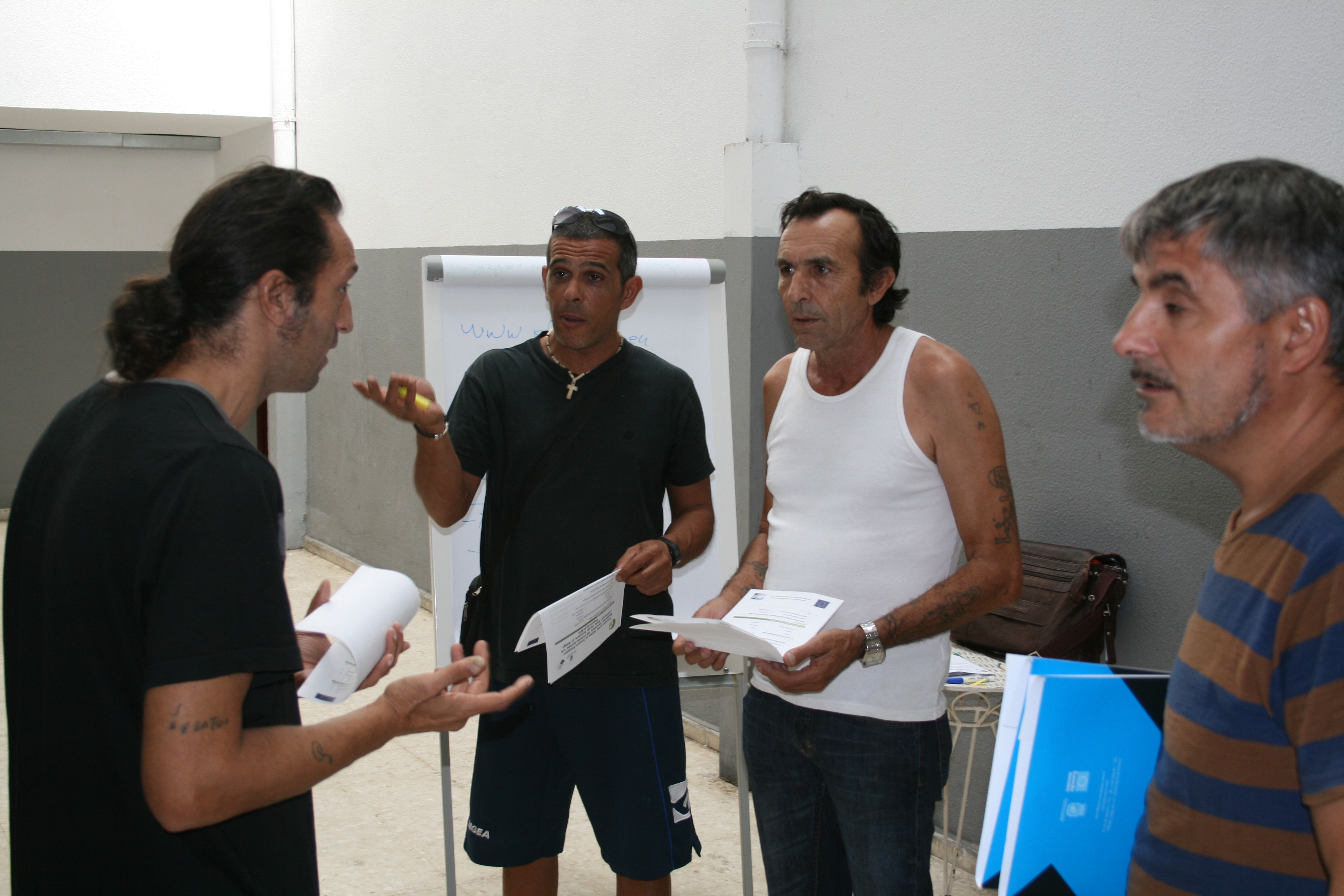 One of the participative meetings held with the residents to dicsuss the project