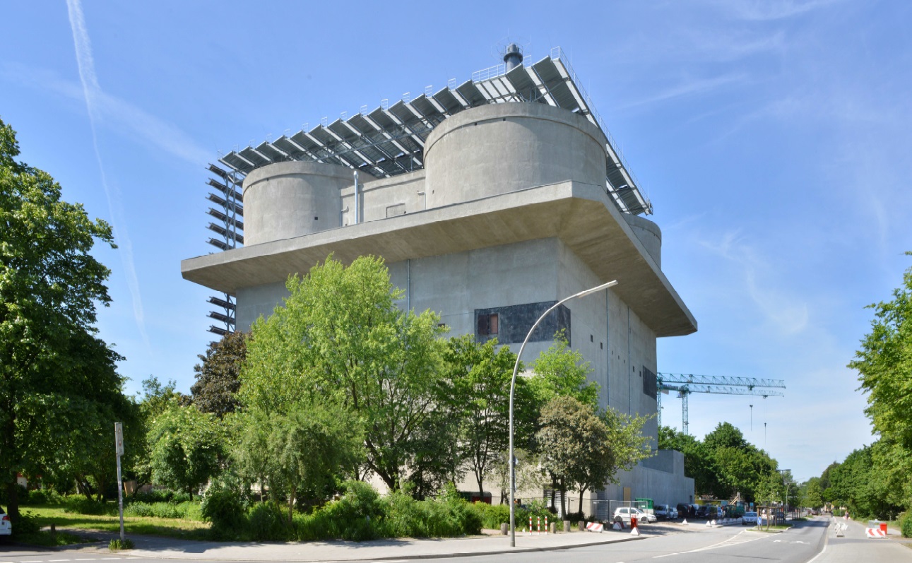 “Energy Bunker”, the conversion of a former World War II aircraft shelter into a power station and heat storage