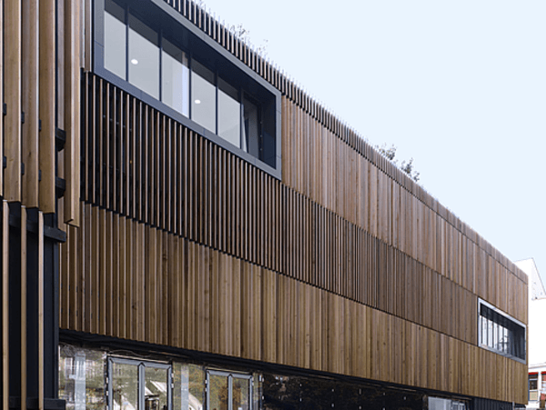 Conversion of a school building to a library in the area of Ostkreuz-Friedrichshain, Berlin