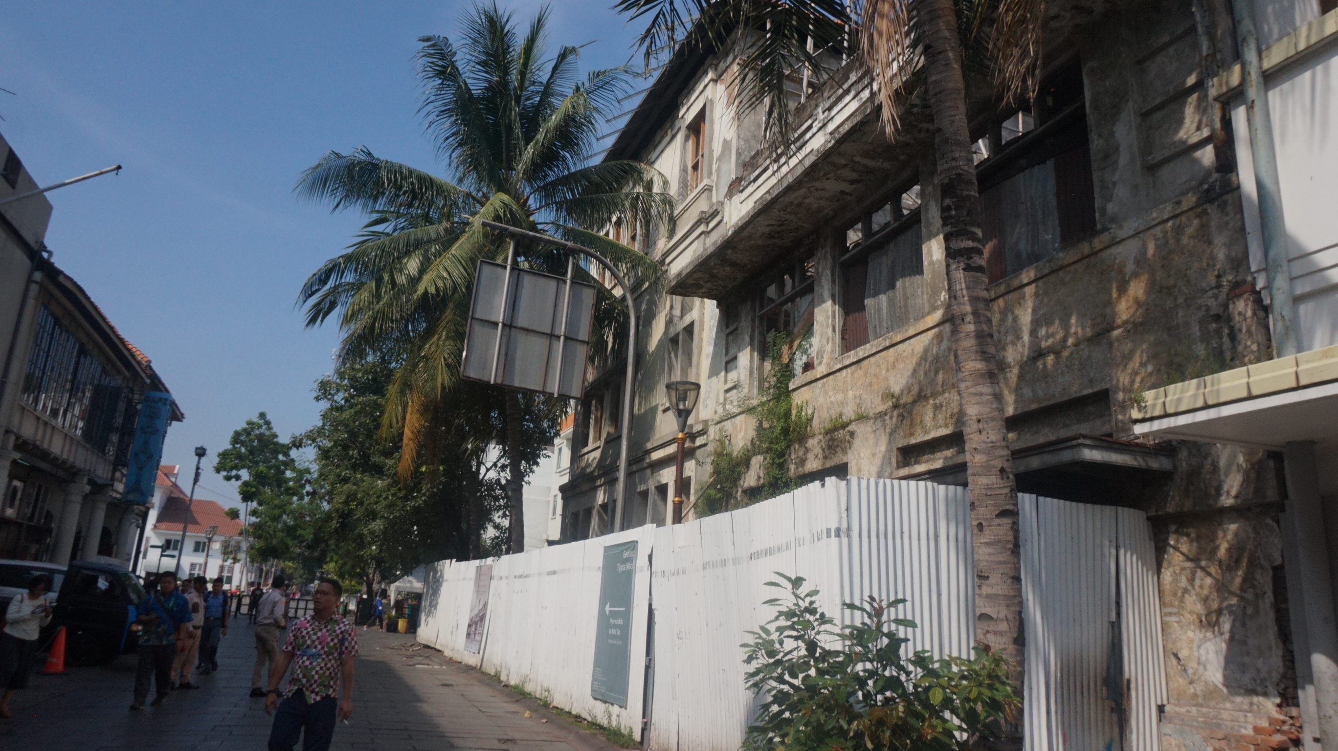 row of houses in Kota Tua