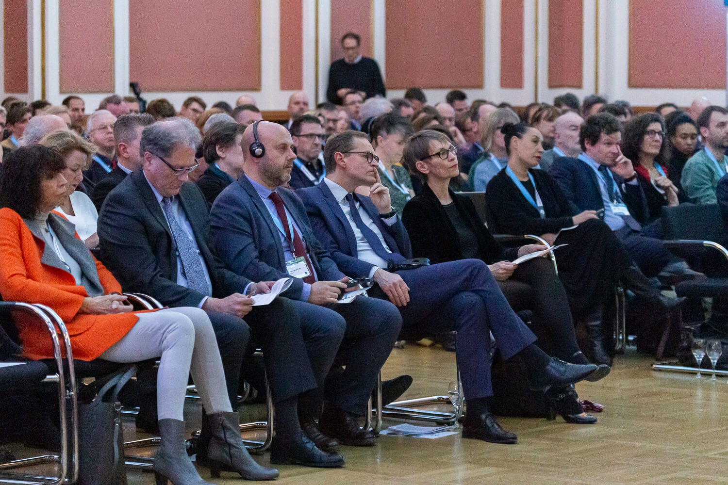 A diverse range of speakers from Berlin, Sydney, Sao Paulo and Barcelona attends use.learn.share event at Berlin city hall