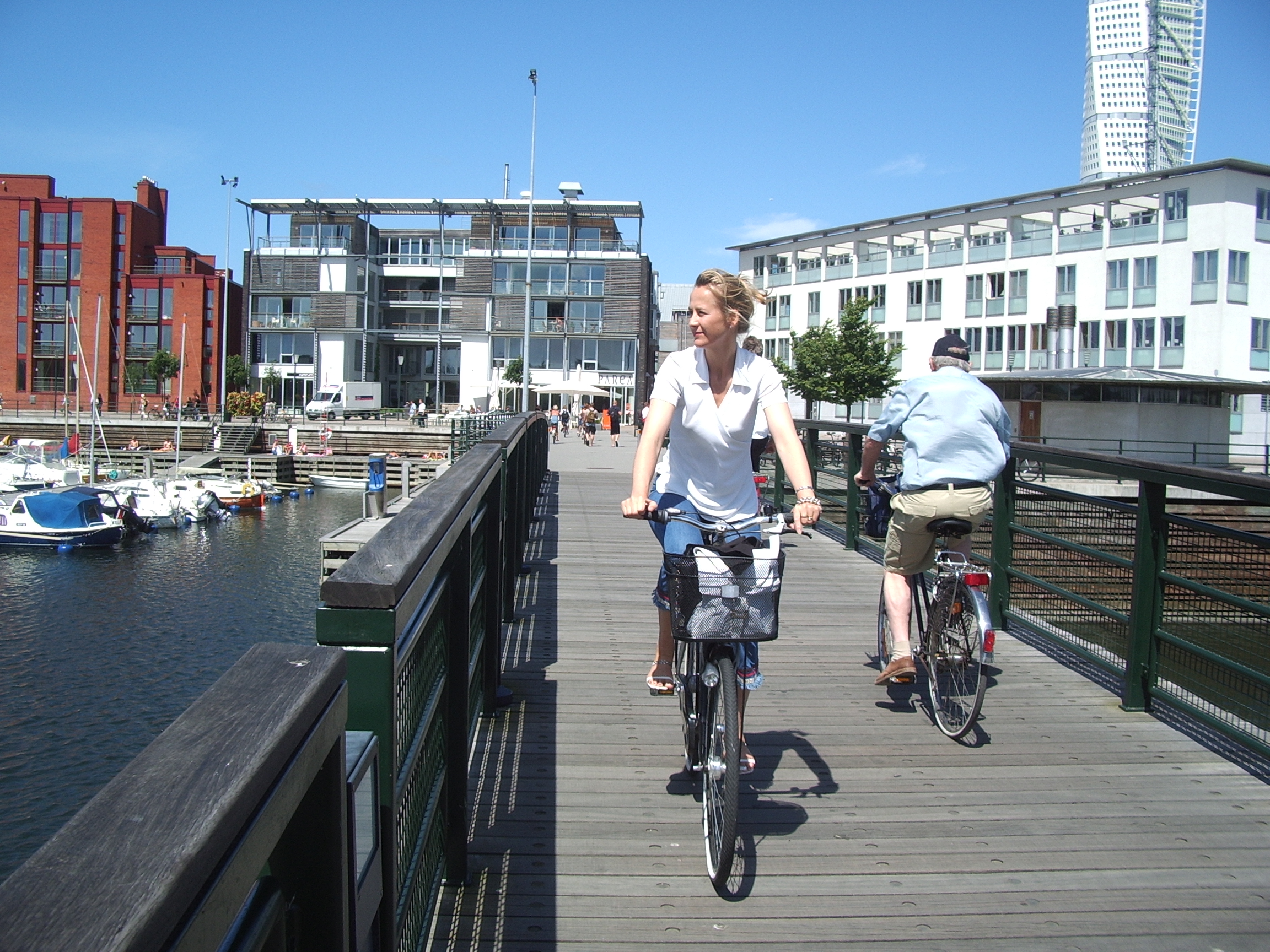 Western harbour (Bo01) bikelanes