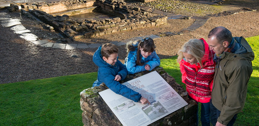 From Old Kilpatrick on the west coast to near Bo’ness in the east, the Antonine Wall was around 37 miles (60km) long