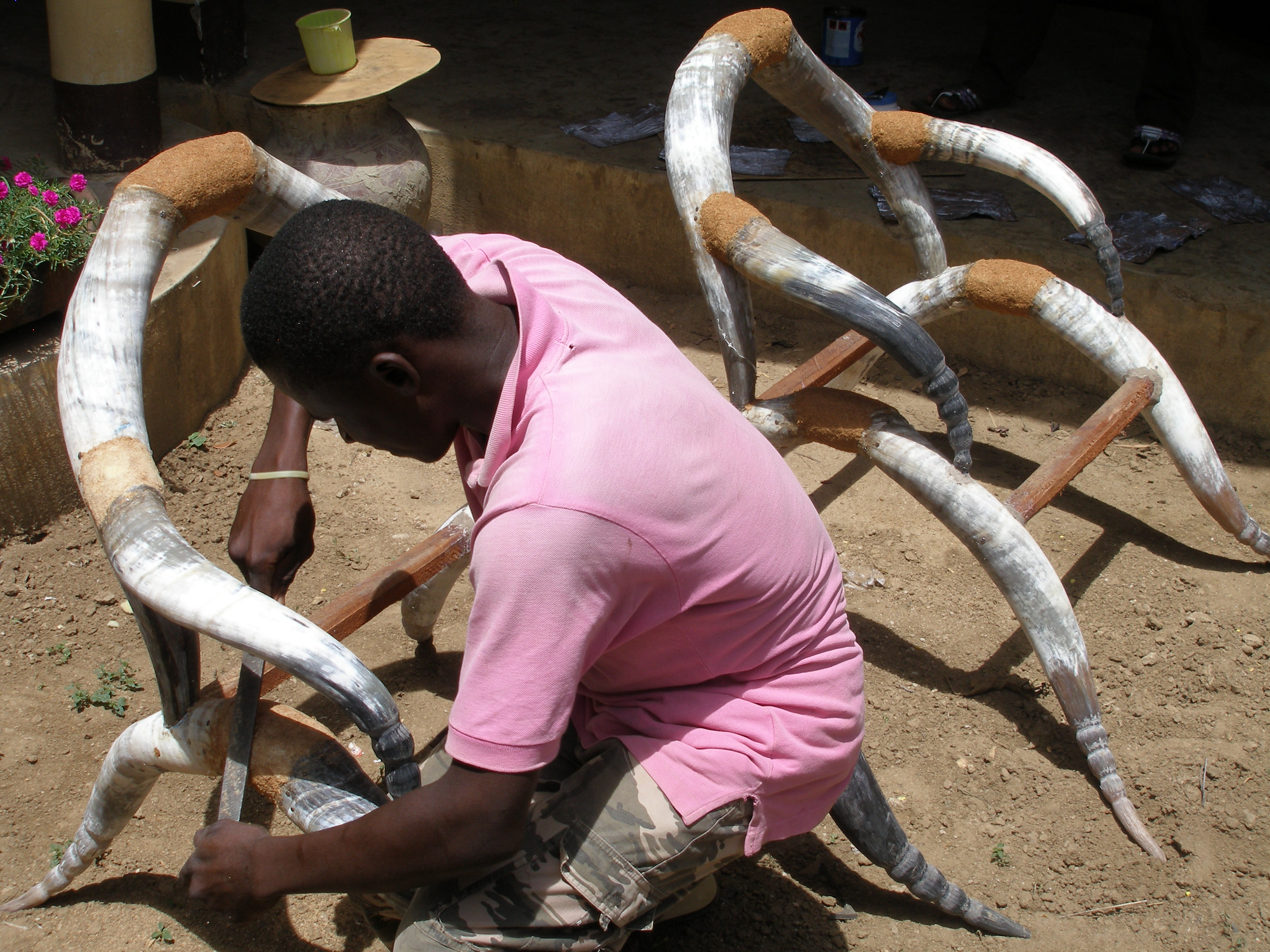 armchair manufacturing with ox horns