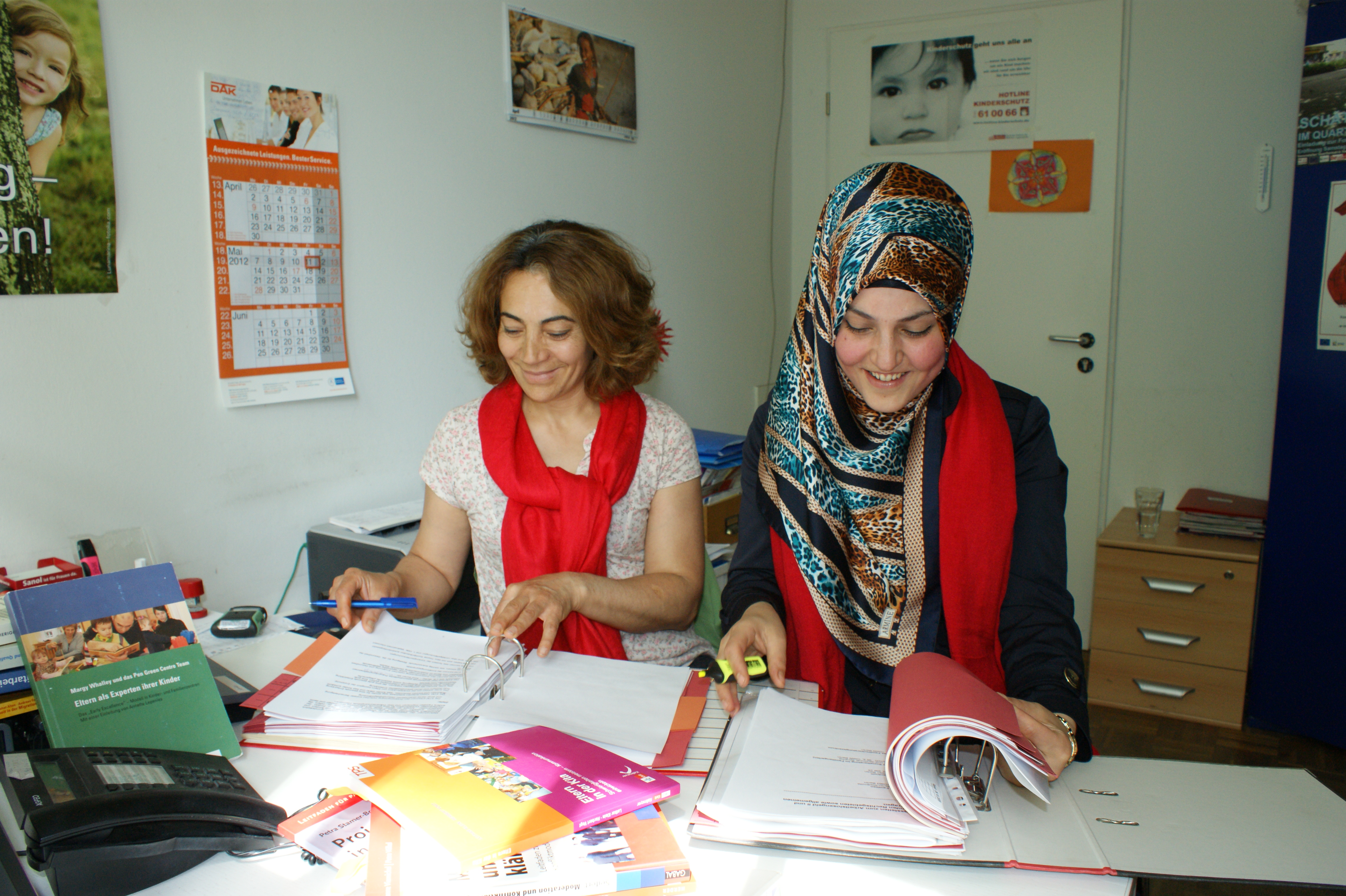 Neighbourhoods mothers working together